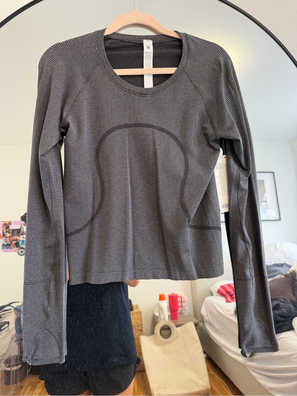 Lululemon swiftly tech